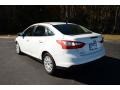 Oxford White - Focus SE Sedan Photo No. 7