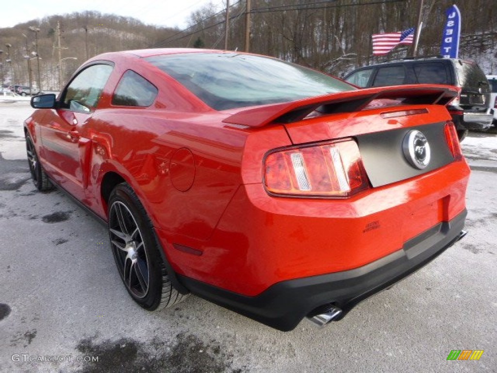 2011 Mustang GT/CS California Special Coupe - Race Red / CS Charcoal Black/Carbon photo #4