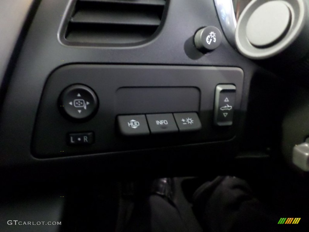 2014 Chevrolet Corvette Stingray Convertible Z51 Controls Photo #88787552