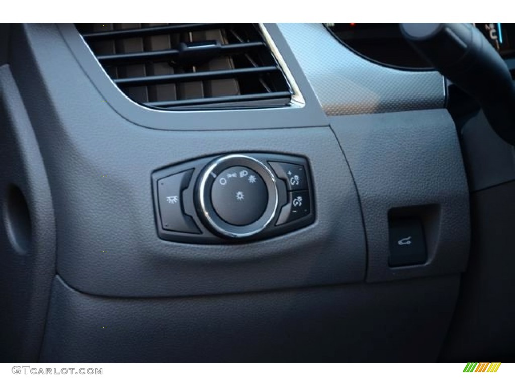 2014 Ford Edge SEL Controls Photo #88788476