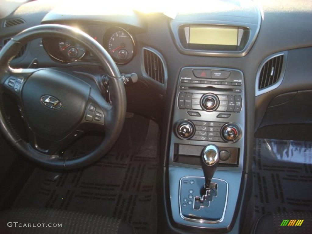 2011 Genesis Coupe 2.0T - Nordschleife Gray / Black Cloth photo #13