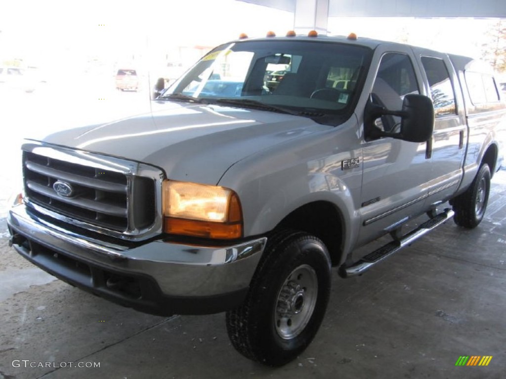 1999 F250 Super Duty XLT Crew Cab 4x4 - Silver Metallic / Medium Graphite photo #29