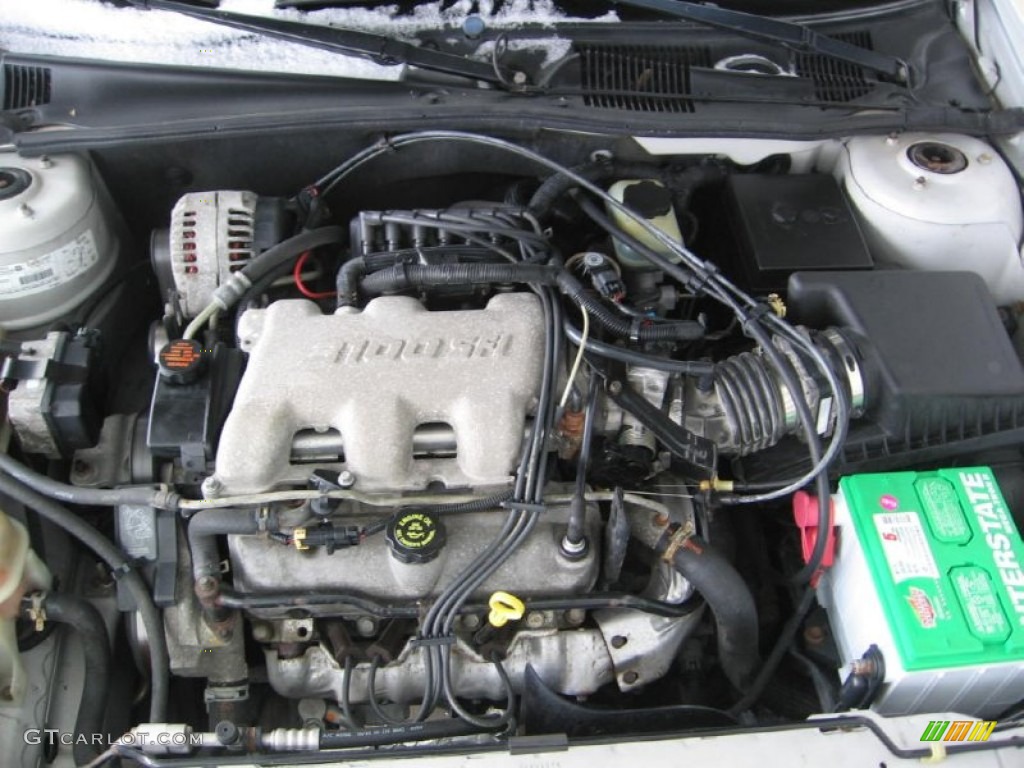 2002 Malibu Sedan - Galaxy Silver Metallic / Gray photo #19