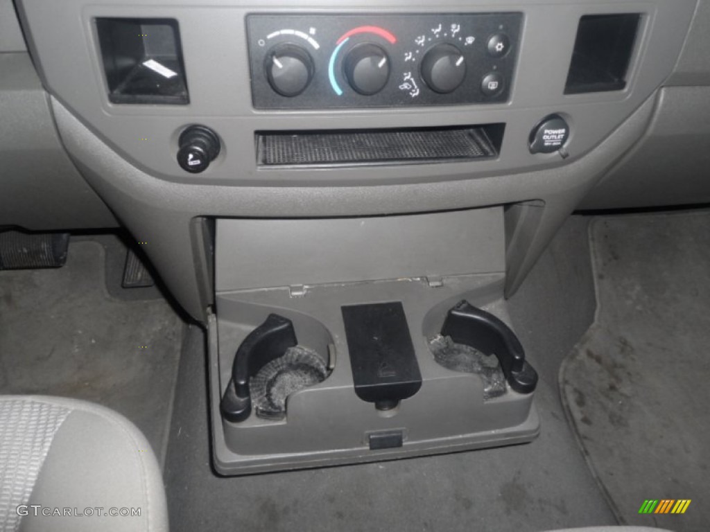 2008 Ram 1500 Big Horn Edition Quad Cab - Light Khaki Metallic / Medium Slate Gray photo #7