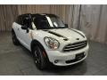 Light White - Cooper Paceman Photo No. 4