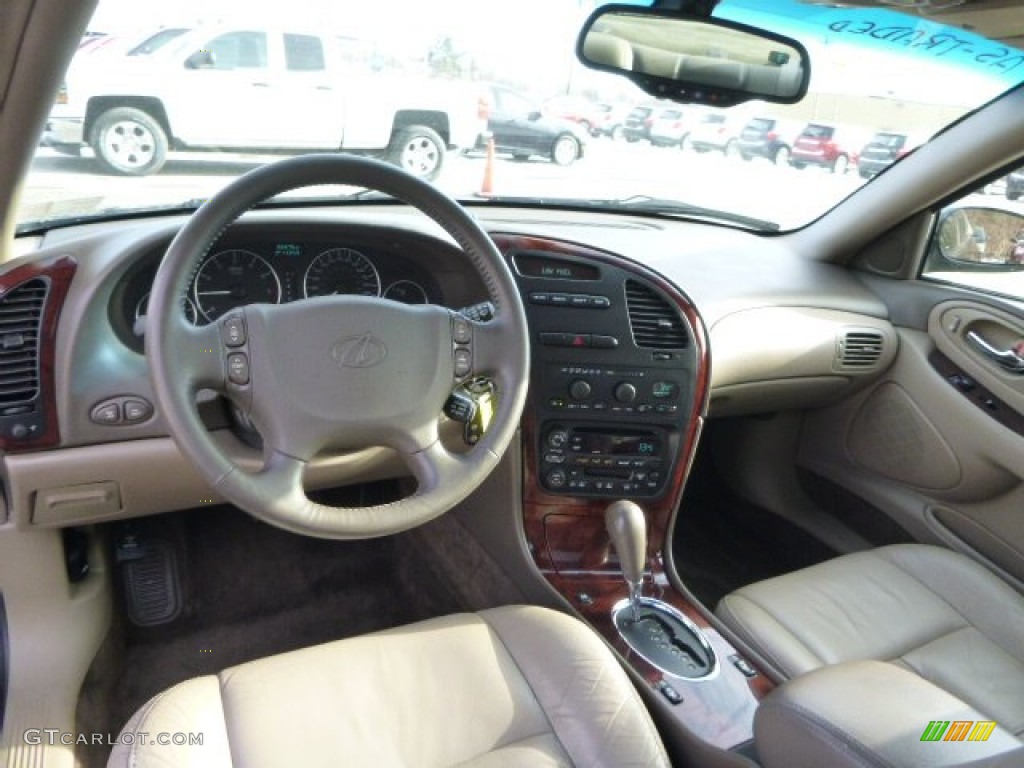 2001 Aurora 4.0 - Polo Green Metallic / Neutral photo #10