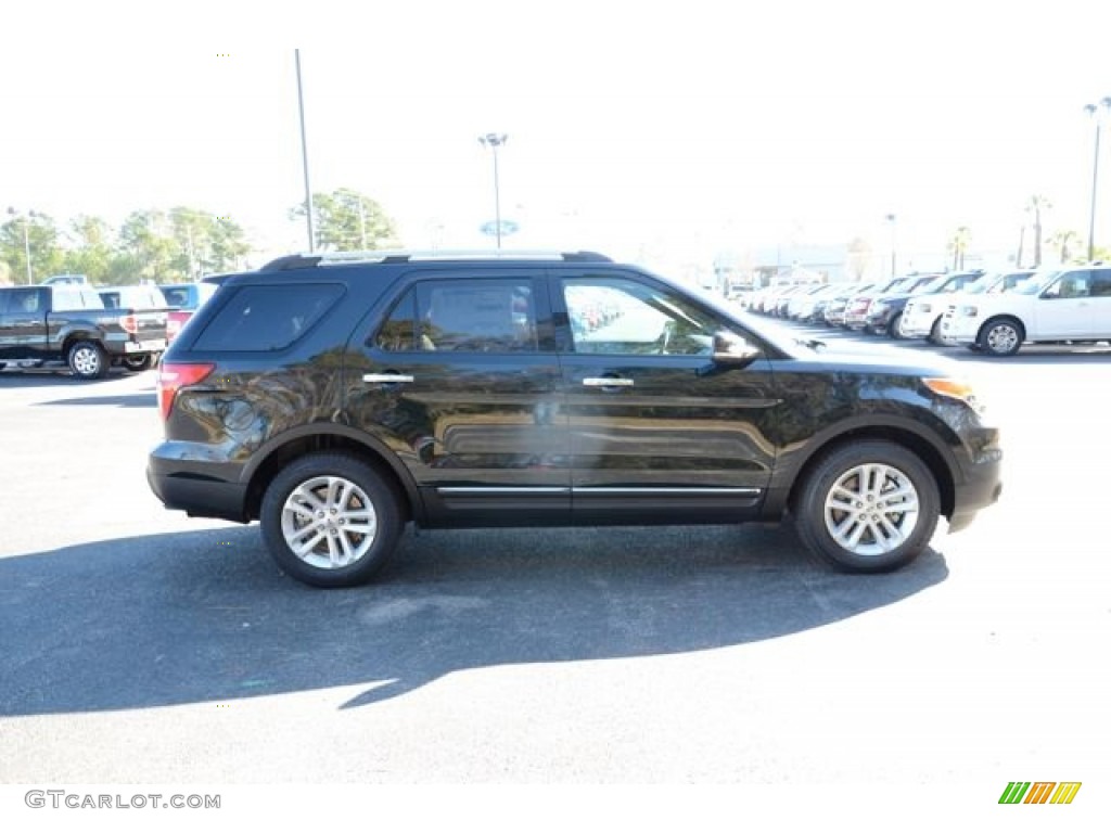 2014 Explorer XLT - Dark Side / Medium Light Stone photo #4