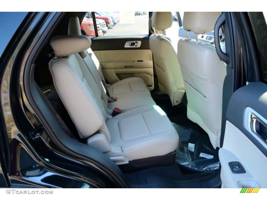 2014 Explorer XLT - Dark Side / Medium Light Stone photo #17