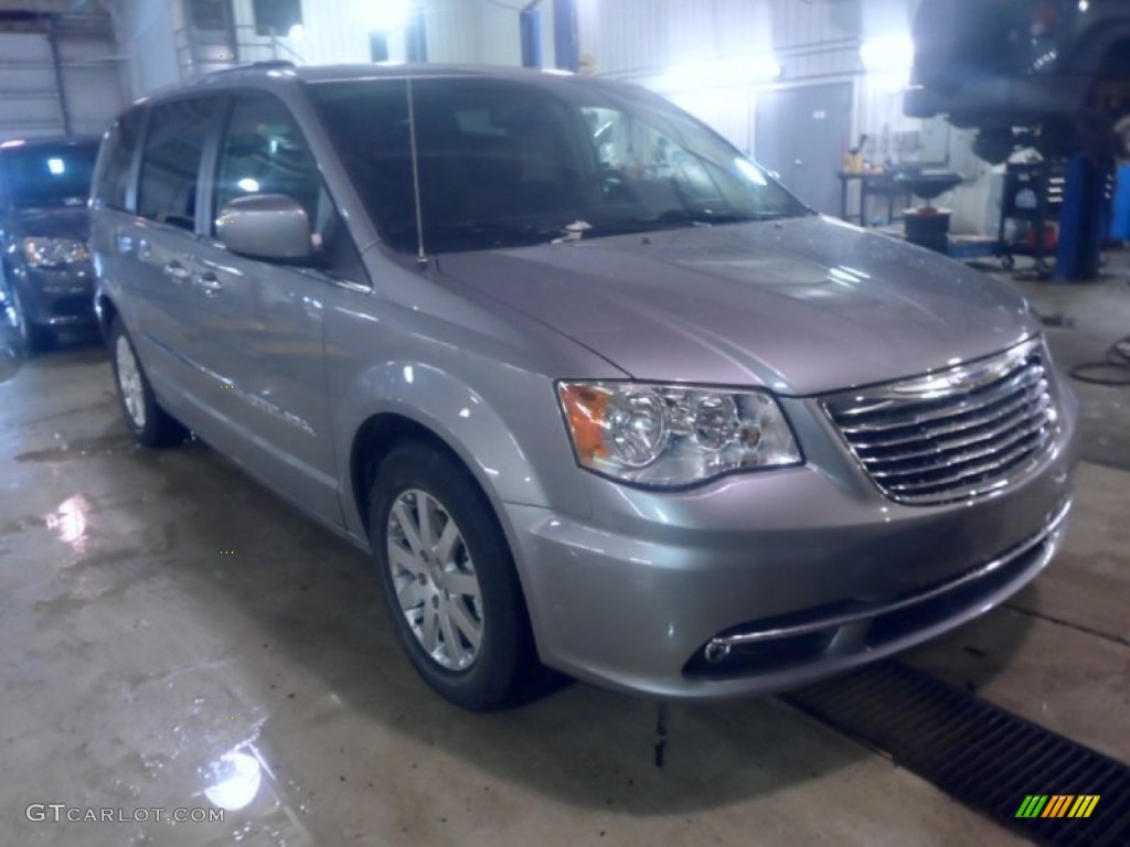 Billet Silver Metallic Chrysler Town & Country