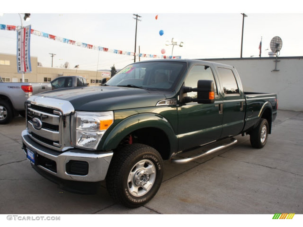 2011 F350 Super Duty XLT Crew Cab 4x4 - Forest Green Metallic / Adobe photo #2