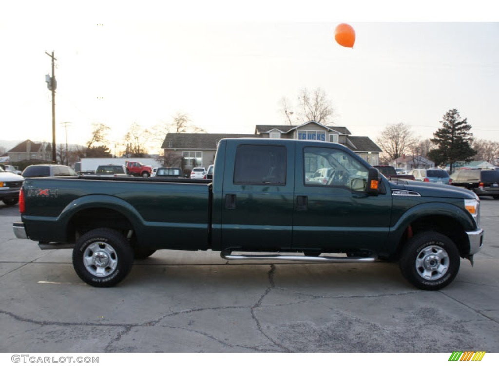 2011 F350 Super Duty XLT Crew Cab 4x4 - Forest Green Metallic / Adobe photo #4