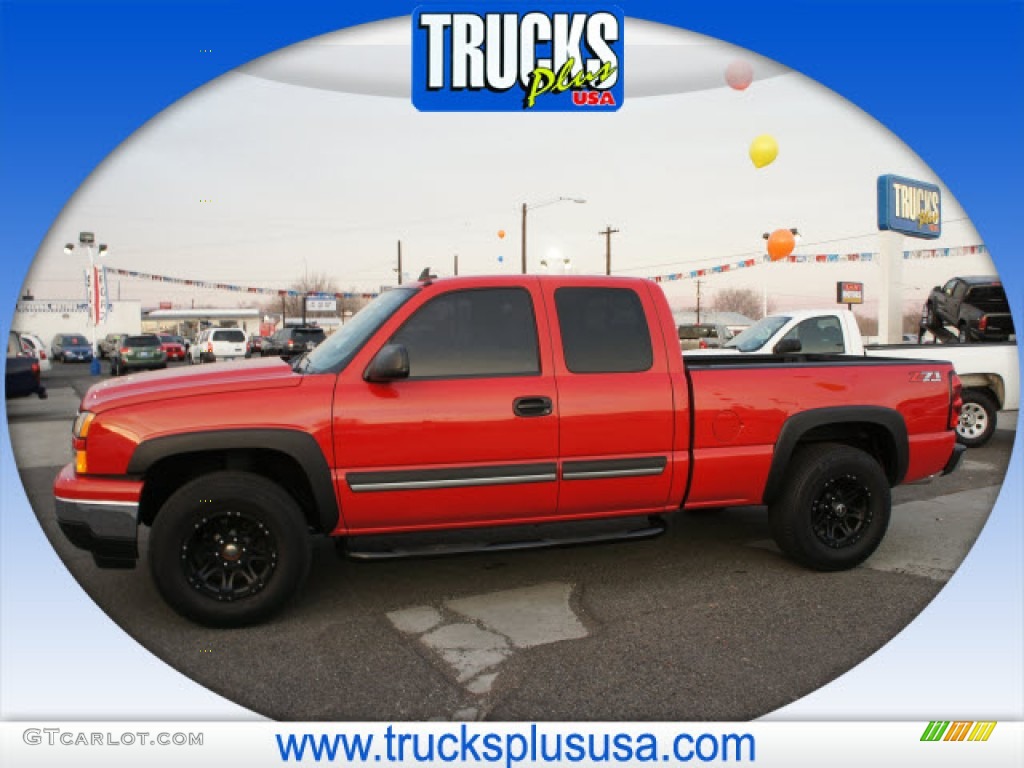 2007 Silverado 1500 Classic LS Extended Cab 4x4 - Victory Red / Dark Charcoal photo #1
