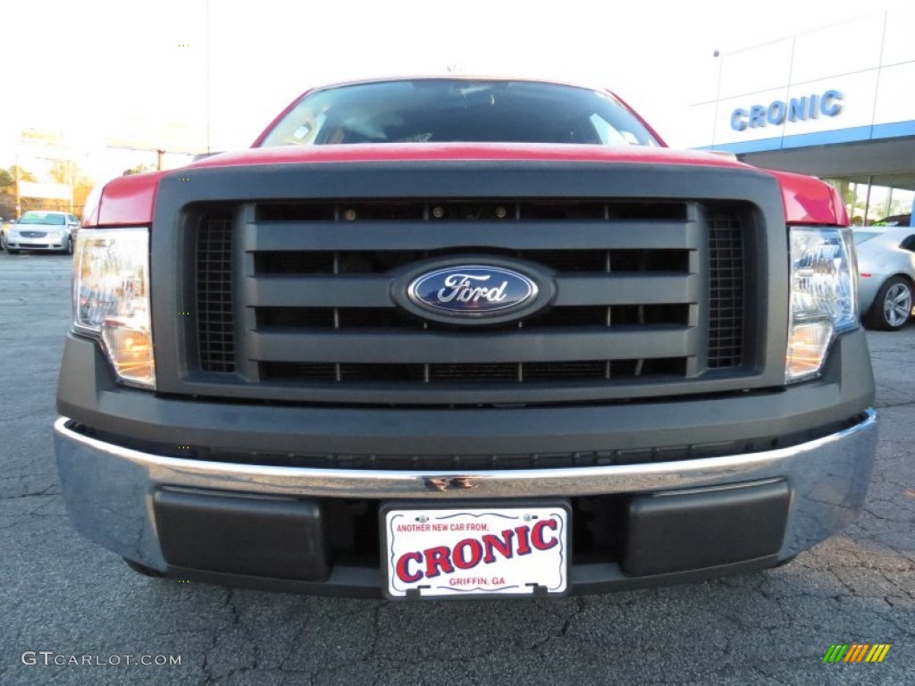 2010 F150 XL SuperCab - Vermillion Red / Medium Stone photo #2