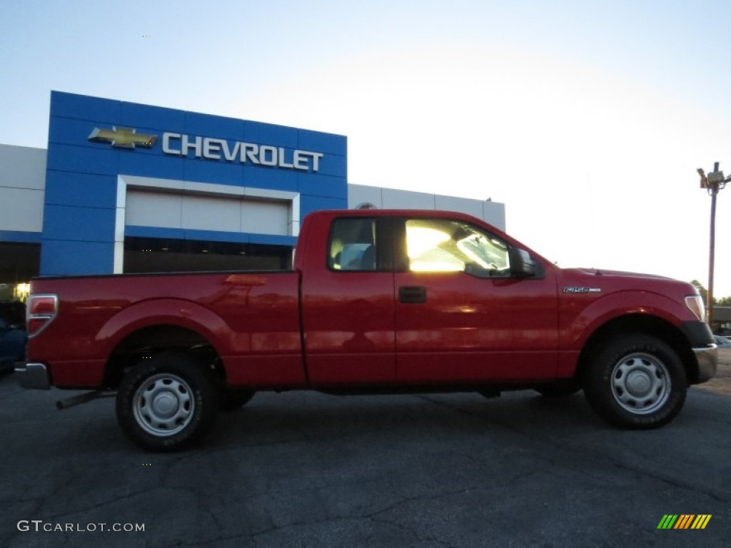 2010 F150 XL SuperCab - Vermillion Red / Medium Stone photo #8