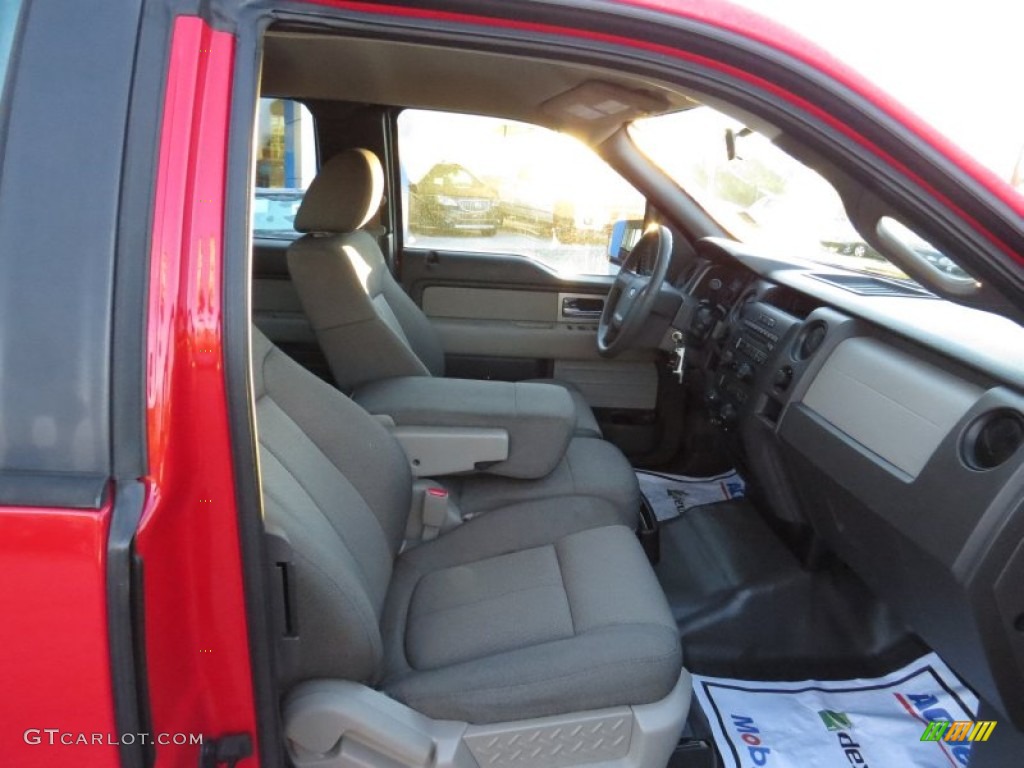 2010 F150 XL SuperCab - Vermillion Red / Medium Stone photo #15