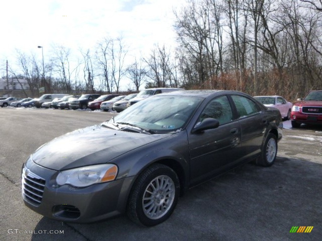 2005 Sebring Sedan - Graphite Metallic / Dark Slate Gray photo #1