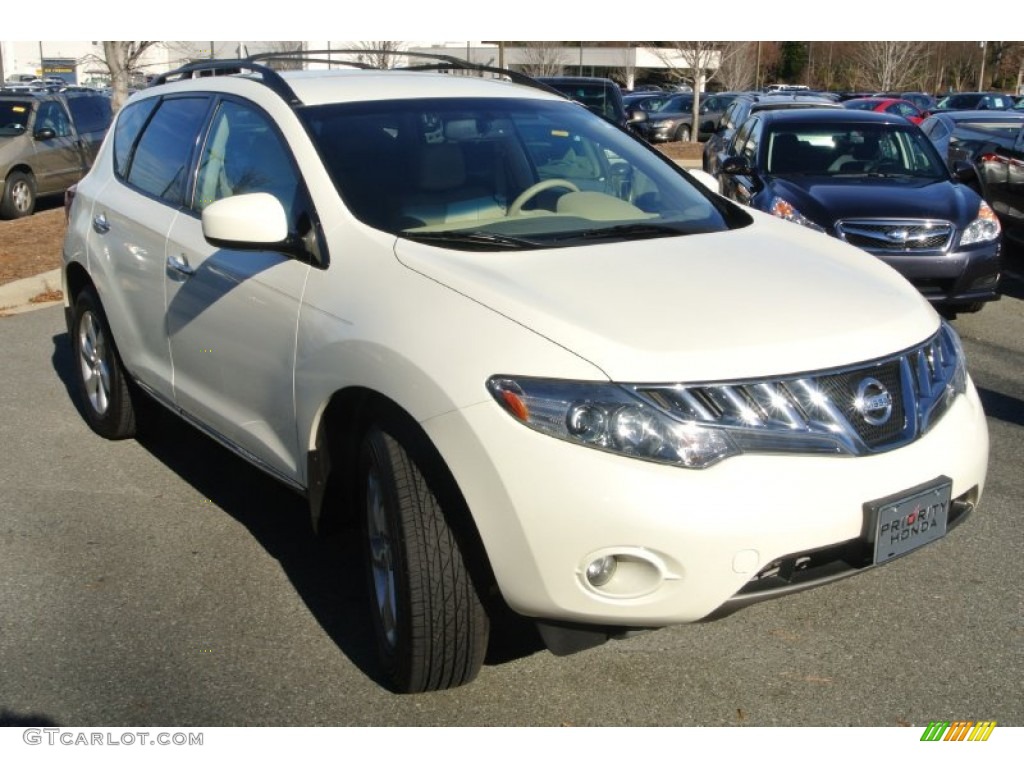 2010 Murano SL AWD - Glacier White Pearl / Beige photo #2