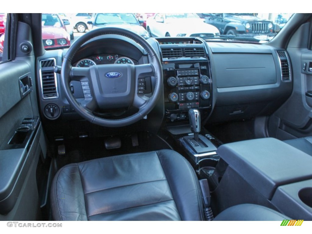 2012 Escape Limited V6 - Toreador Red Metallic / Charcoal Black photo #17