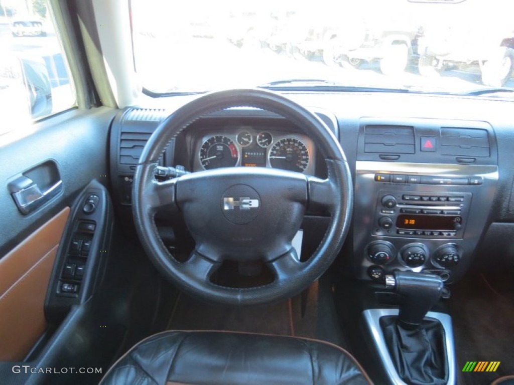 2007 Hummer H3 Standard H3 Model Ebony Black/Morocco Dashboard Photo #88799018