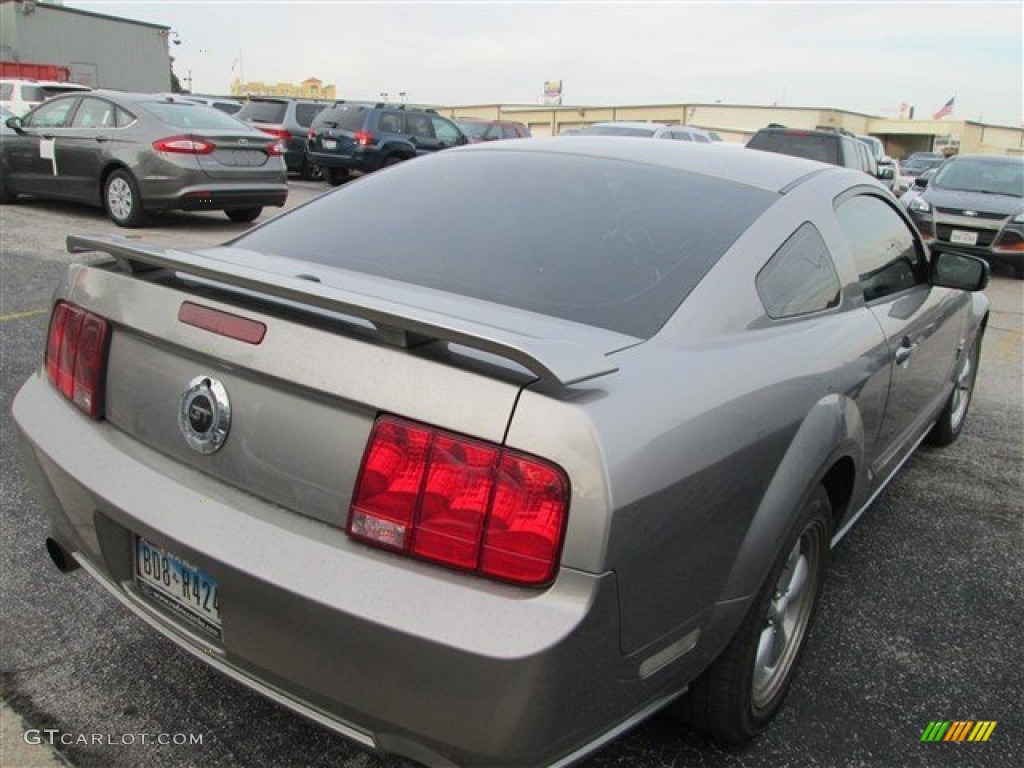 2009 Mustang GT Coupe - Vapor Silver Metallic / Dark Charcoal photo #4