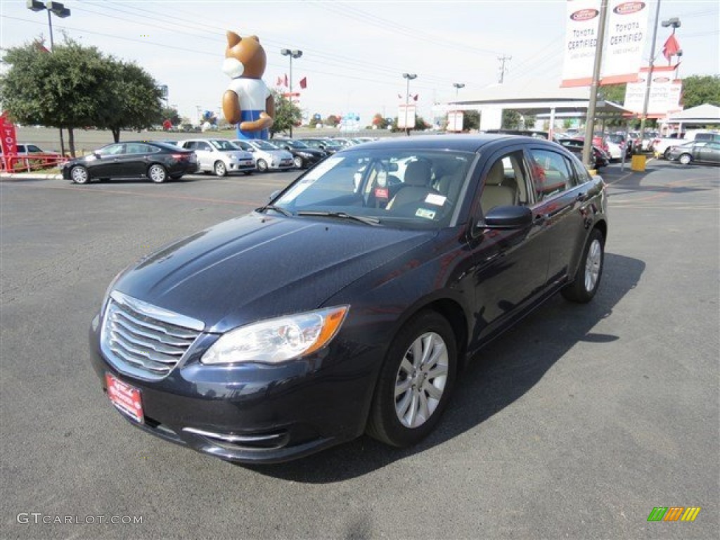 2012 200 Touring Sedan - Blackberry Pearl Coat / Black/Light Frost photo #3