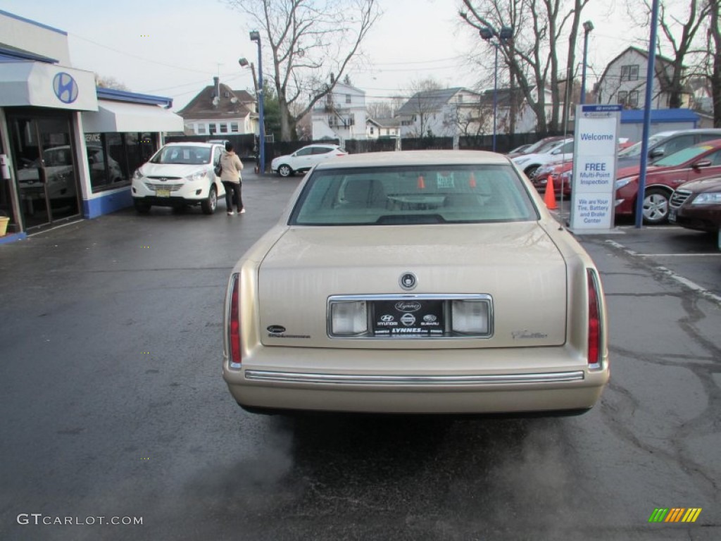 1998 DeVille Sedan - Light Driftwood Metallic / Camel photo #5