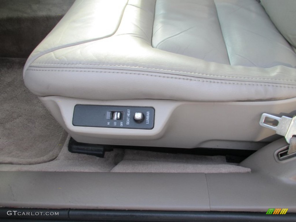 1998 DeVille Sedan - Light Driftwood Metallic / Camel photo #9