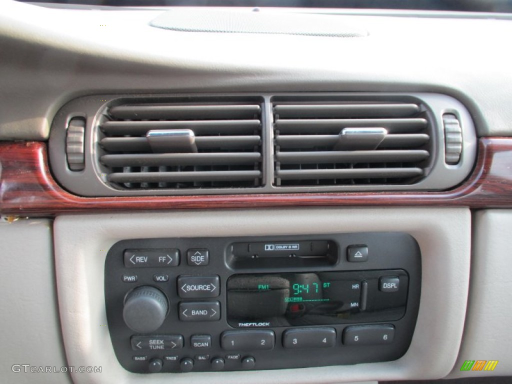 1998 DeVille Sedan - Light Driftwood Metallic / Camel photo #13