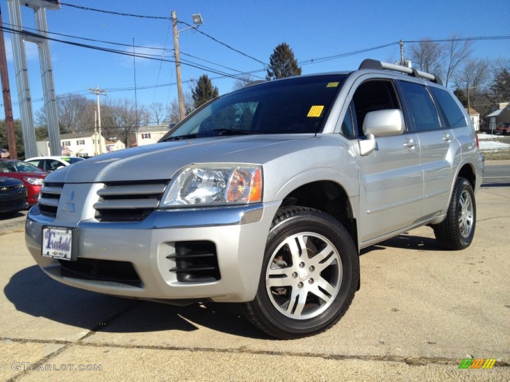 2004 Endeavor XLS AWD - Sterling Silver Metallic / Charcoal Gray photo #1