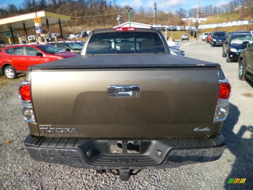 2008 Tundra SR5 Double Cab 4x4 - Pyrite Mica / Beige photo #5