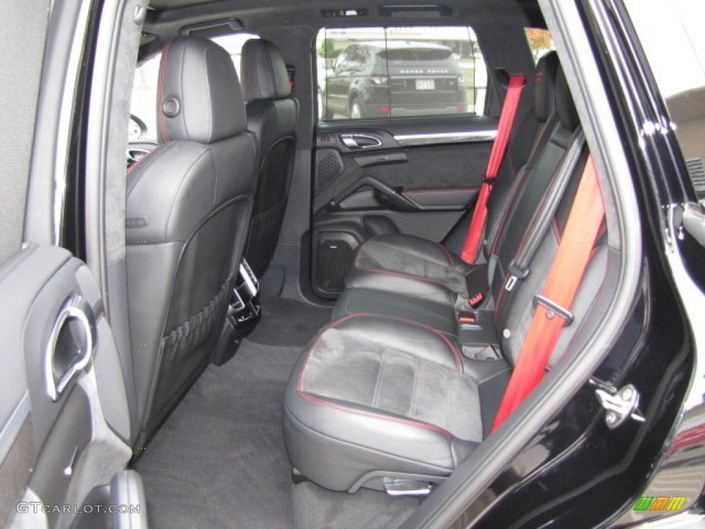 Black Interior 2013 Porsche Cayenne GTS Photo #88807310