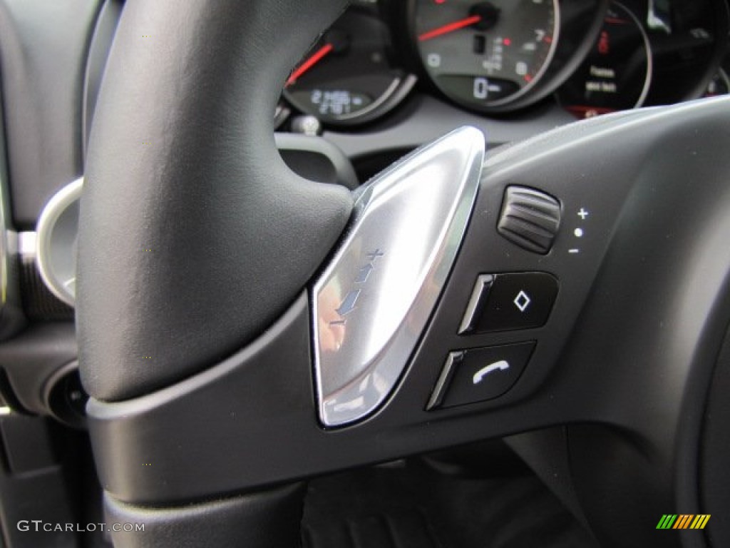 2013 Porsche Cayenne GTS Controls Photo #88807502