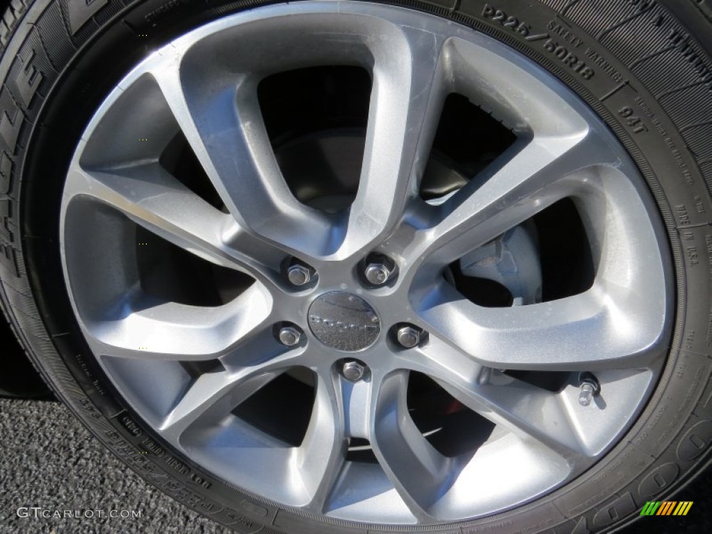 2014 Dodge Avenger R/T Wheel Photo #88808096