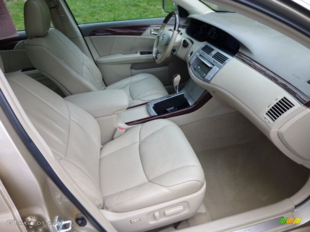 2010 Avalon Limited - Sandy Beach Metallic / Ivory photo #10