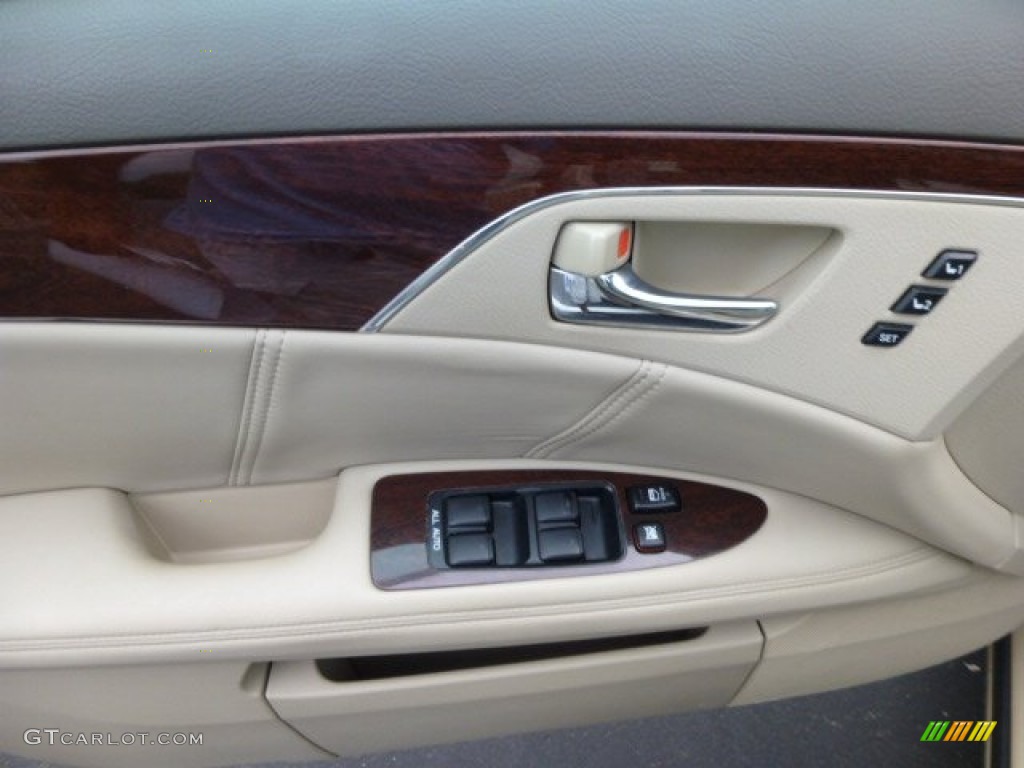 2010 Avalon Limited - Sandy Beach Metallic / Ivory photo #17