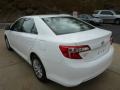 Super White - Camry LE Photo No. 17
