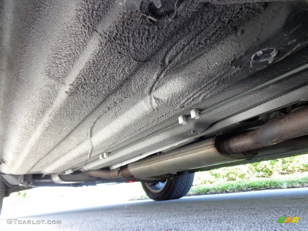 2000 Jaguar XK XKR Convertible Undercarriage Photo #88811981