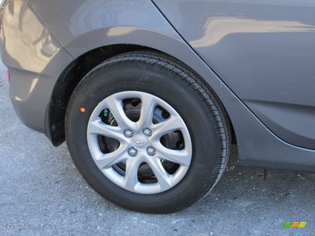 2014 Hyundai Accent GS 5 Door Wheel Photo #88816292