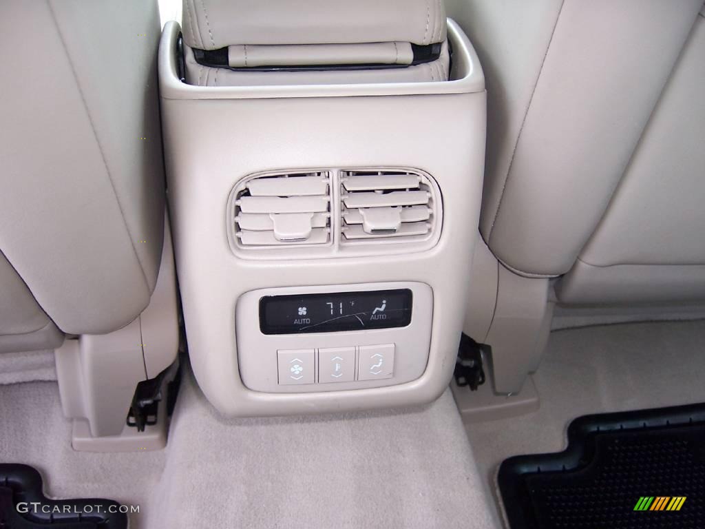 2006 DTS  - Crimson Pearl / Cashmere photo #4