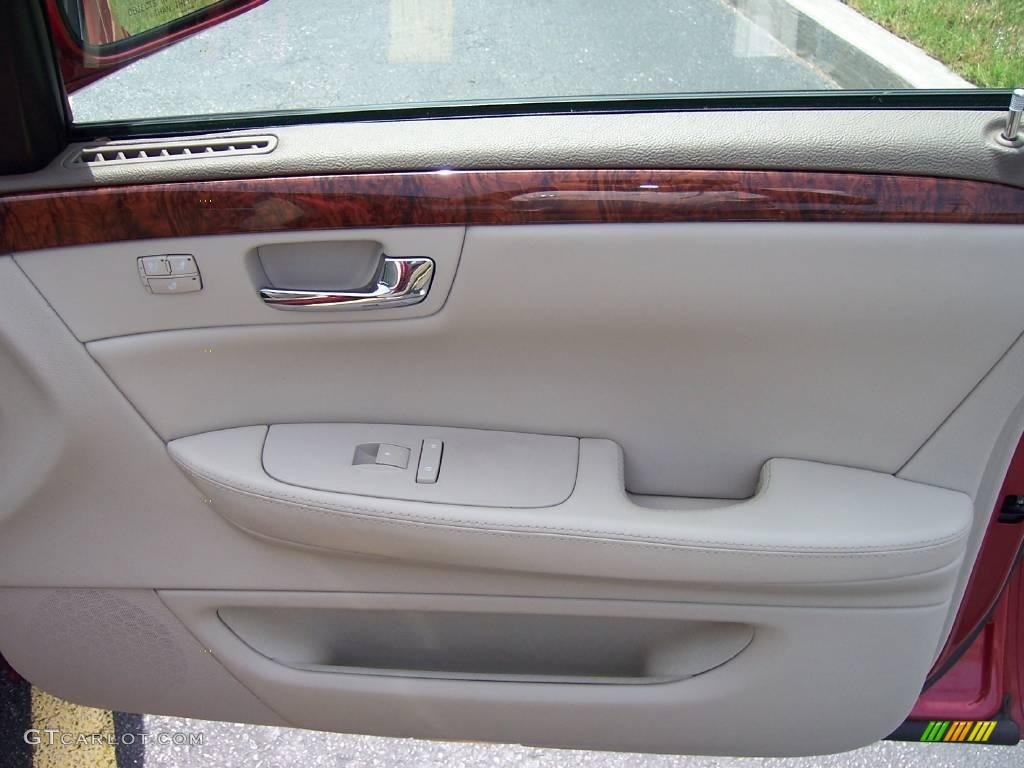 2006 DTS  - Crimson Pearl / Cashmere photo #10