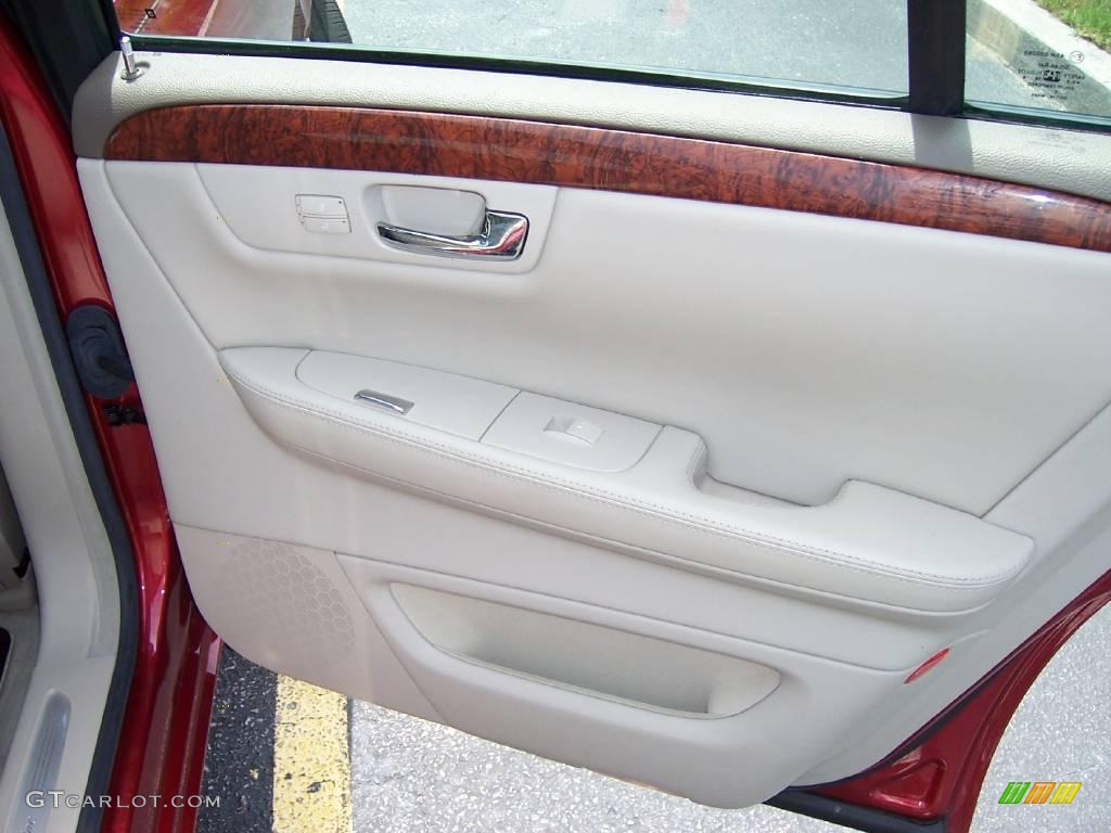 2006 DTS  - Crimson Pearl / Cashmere photo #12