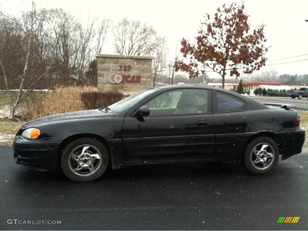 2005 Grand Am GT Coupe - Black / Dark Pewter photo #1