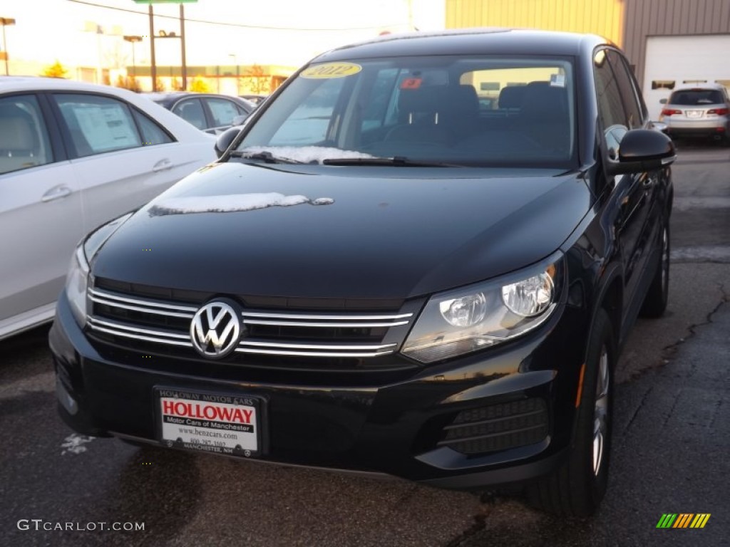 2012 Tiguan LE - Deep Black Metallic / Black photo #1