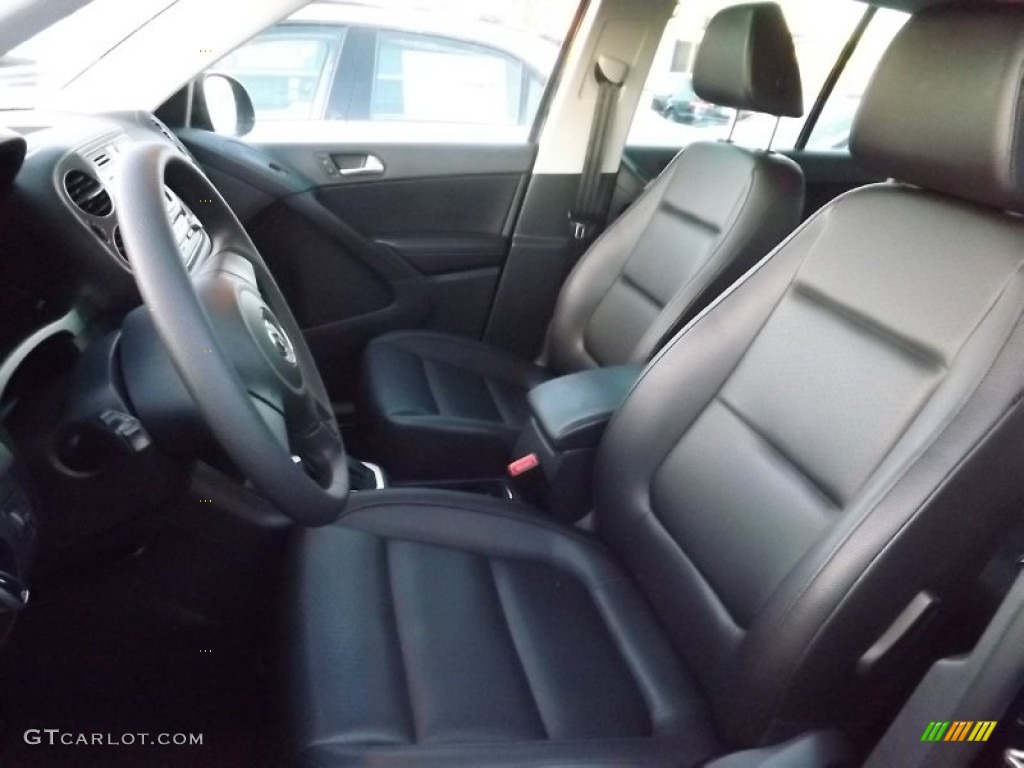 2012 Tiguan LE - Deep Black Metallic / Black photo #3