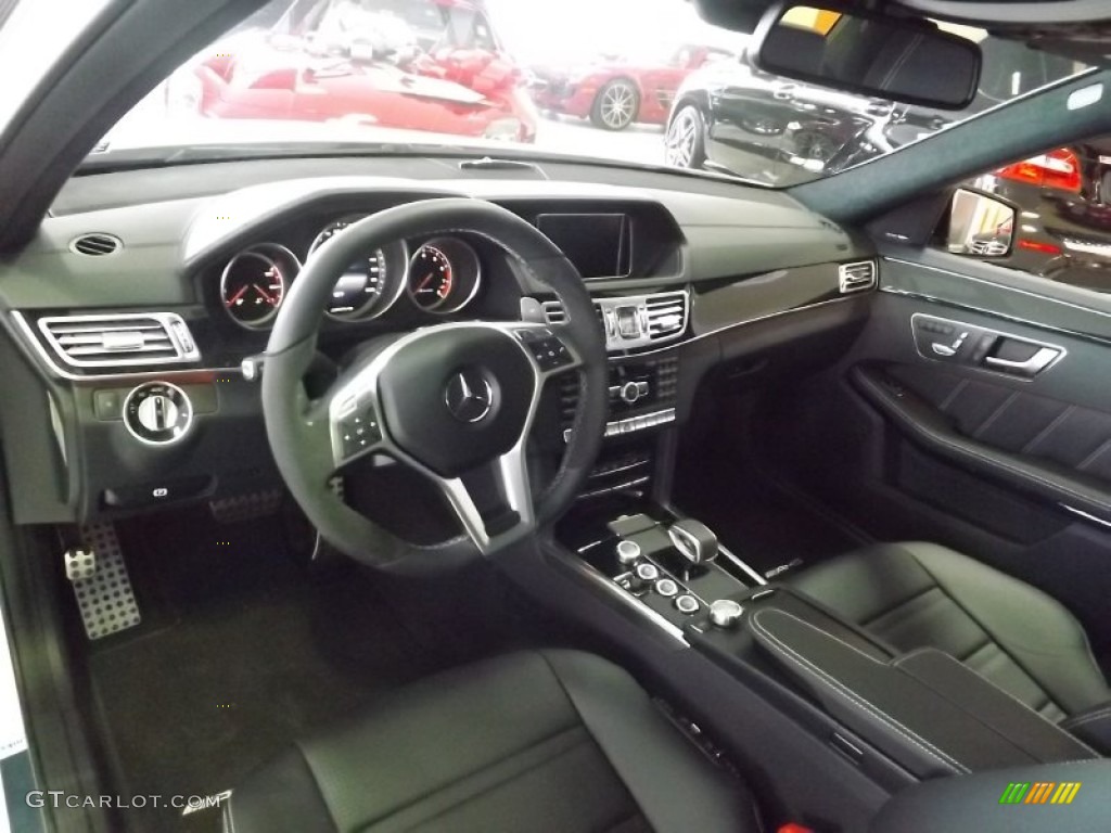 Black Interior 2014 Mercedes-Benz E 63 AMG S-Model Photo #88820257