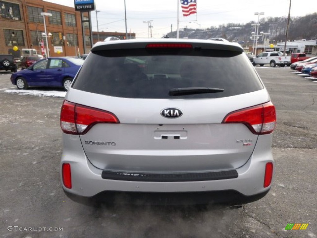 2014 Sorento EX V6 AWD - Bright Silver / Black photo #7