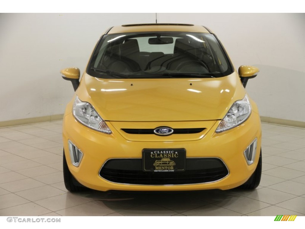2011 Fiesta SES Hatchback - Yellow Blaze Metallic Tri-Coat / Charcoal Black/Blue Cloth photo #2