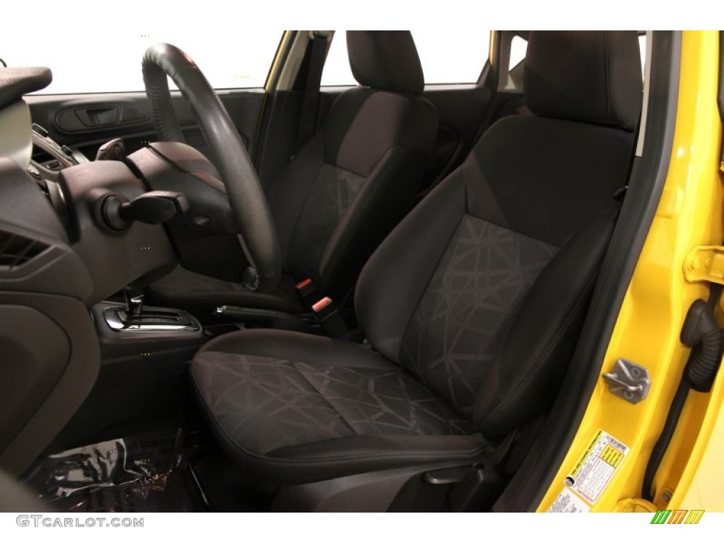 2011 Fiesta SES Hatchback - Yellow Blaze Metallic Tri-Coat / Charcoal Black/Blue Cloth photo #6