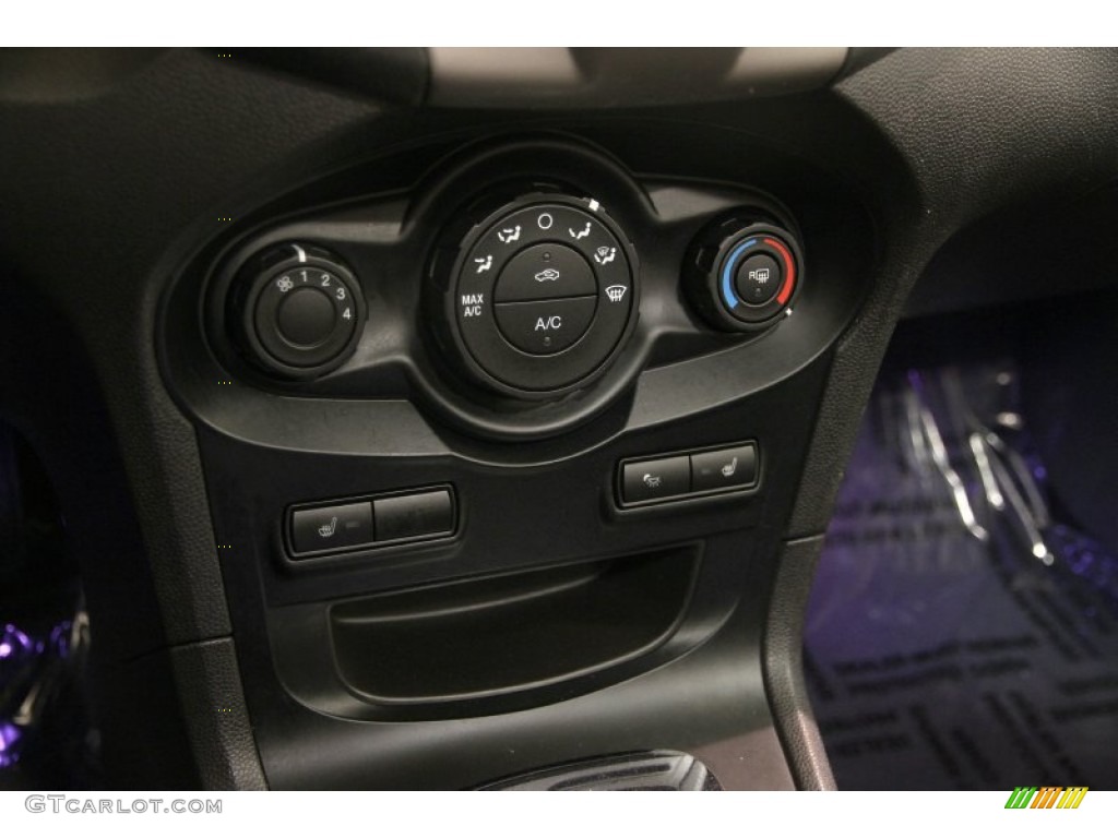 2011 Fiesta SES Hatchback - Yellow Blaze Metallic Tri-Coat / Charcoal Black/Blue Cloth photo #11