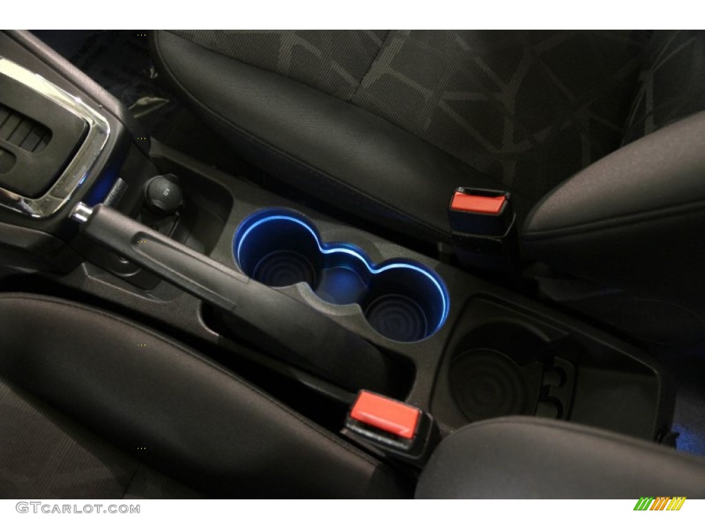 2011 Fiesta SES Hatchback - Yellow Blaze Metallic Tri-Coat / Charcoal Black/Blue Cloth photo #16